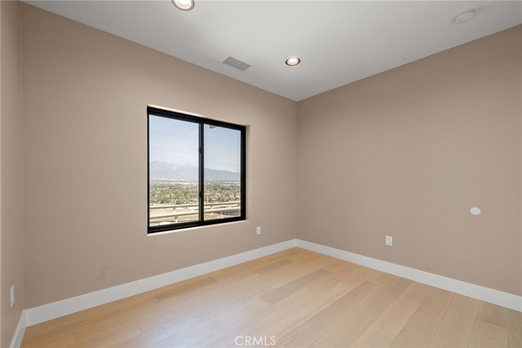 Chino Hills, California, 91709, United States, 5 Bedrooms Bedrooms, ,5 BathroomsBathrooms,Residential,Active,2030088