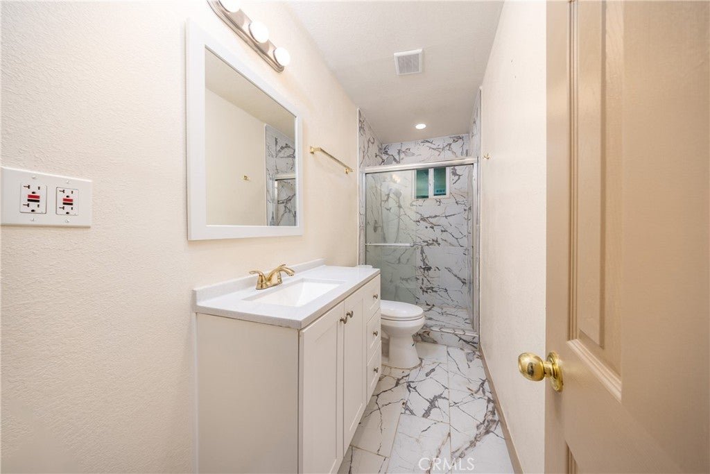 Diamond Bar, California, 91765, United States, 4 Bedrooms Bedrooms, ,4 BathroomsBathrooms,Residential,Active,2007087