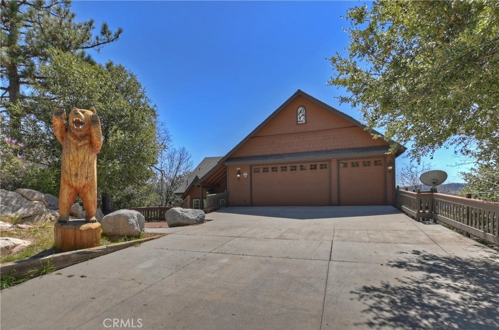 Lake Arrowhead, California, 92352, United States, ,5 BathroomsBathrooms,Residential,Active,1781875