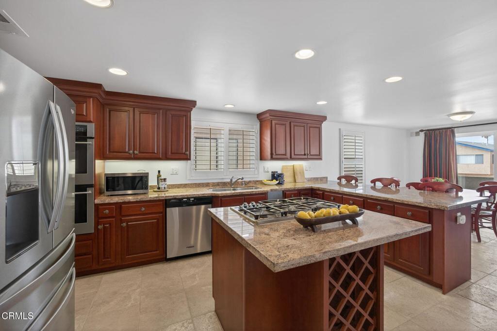 Oxnard, California, 93035, United States, 4 Bedrooms Bedrooms, ,3 BathroomsBathrooms,Residential,Active,2031789