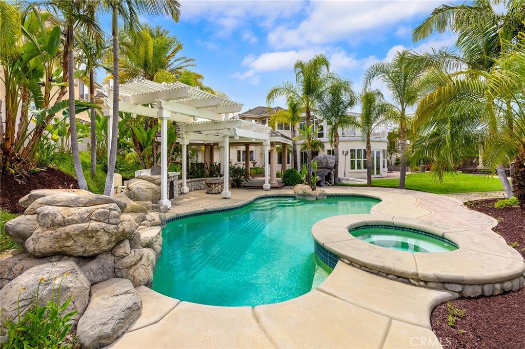 Chino Hills, California, 91709, United States, 5 Bedrooms Bedrooms, ,6 BathroomsBathrooms,Residential,Active,1986872