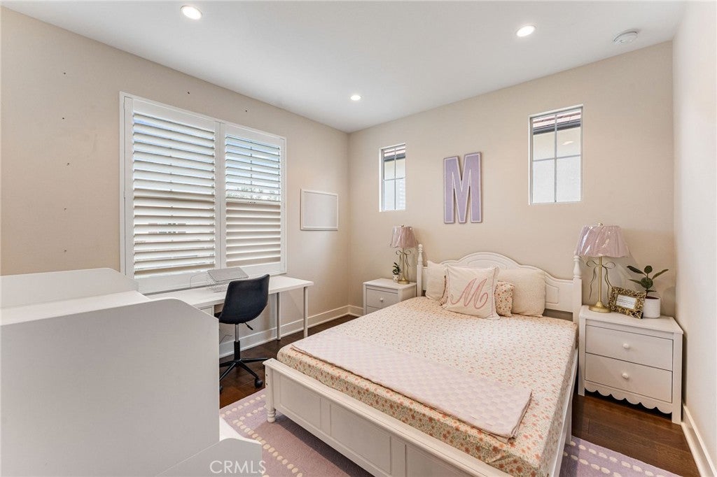 Irvine, California, 92620, United States, 4 Bedrooms Bedrooms, ,4 BathroomsBathrooms,Residential,Active,1986899