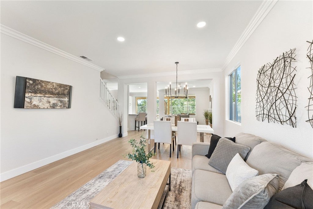 Rancho Santa Margarita, California, 92688, United States, 6 Bedrooms Bedrooms, ,3 BathroomsBathrooms,Residential,Active,2010204