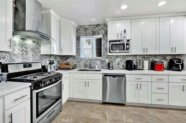 1000 N ROANNE PL, ANAHEIM, CA 92801 - Image 1