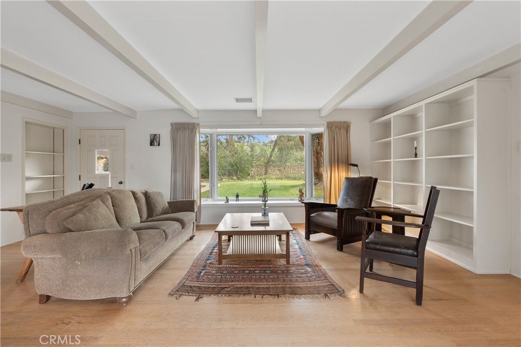 Ojai, California, 93023, United States, 4 Bedrooms Bedrooms, ,4 BathroomsBathrooms,Residential,Active,2000225