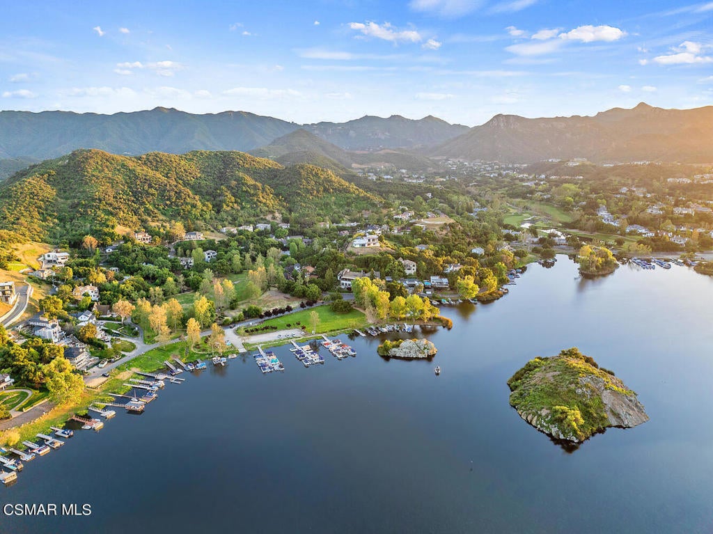Lake Sherwood, California, 91361, United States, ,4 BathroomsBathrooms,Residential,Active,1820410