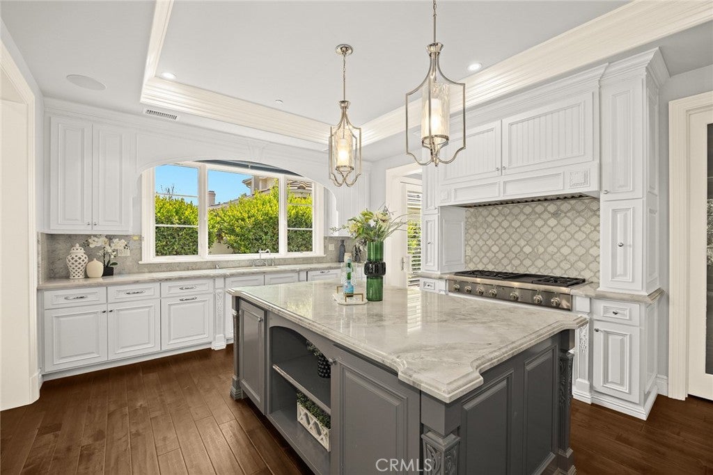 Arcadia, California, 91006, United States, 5 Bedrooms Bedrooms, ,6 BathroomsBathrooms,Residential,Active,1859344