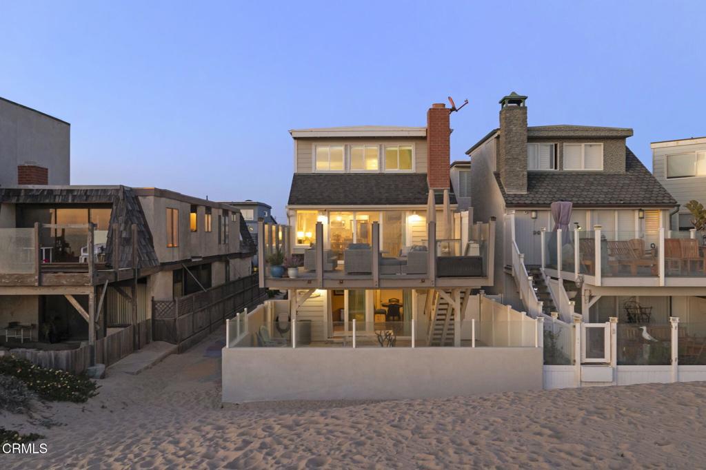 Oxnard, California, 93035, United States, 5 Bedrooms Bedrooms, ,3 BathroomsBathrooms,Residential,Active,1933720