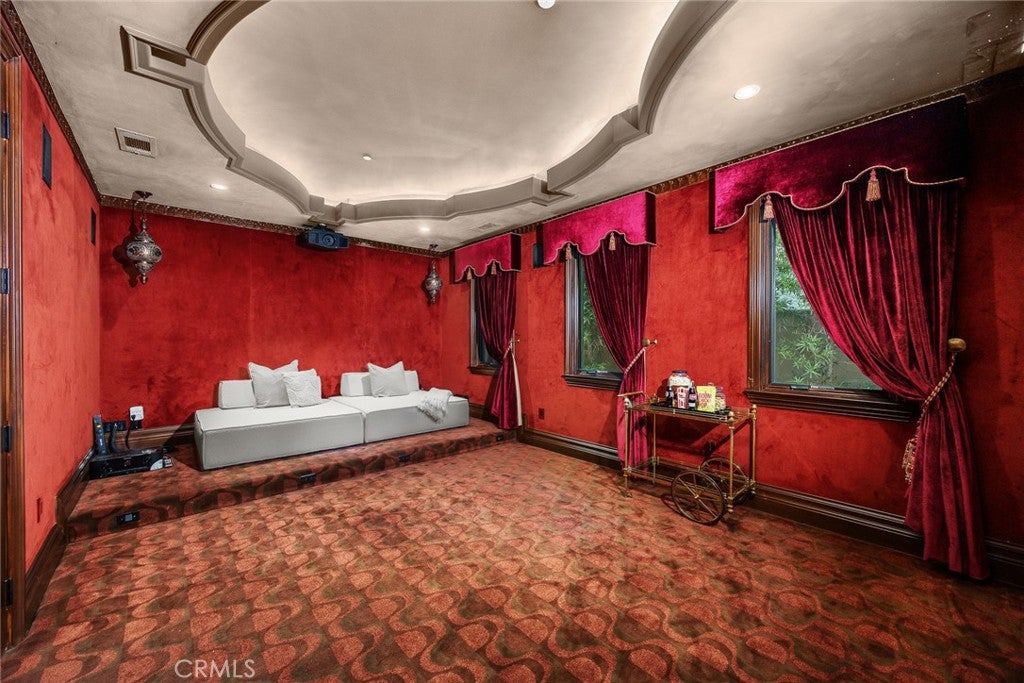 Arcadia, California, 91007, United States, 4 Bedrooms Bedrooms, ,5 BathroomsBathrooms,Residential,Active,1968391