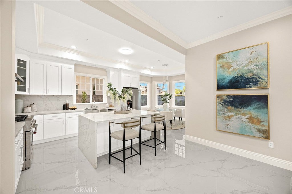 Temple City, California, 91780, United States, 5 Bedrooms Bedrooms, ,6 BathroomsBathrooms,Residential,Active,2011875