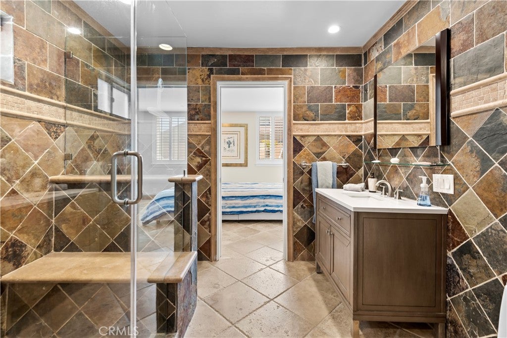 Oxnard, California, 93035, United States, 3 Bedrooms Bedrooms, ,3 BathroomsBathrooms,Residential,Active,2009405