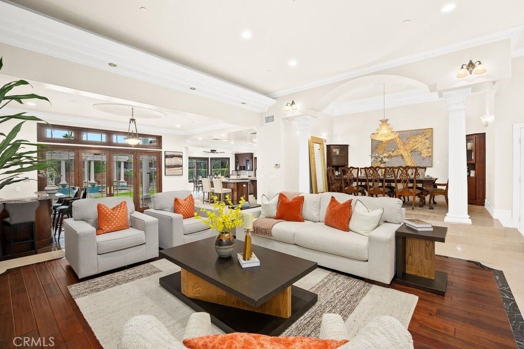 Arcadia, California, 91006, United States, 4 Bedrooms Bedrooms, ,4 BathroomsBathrooms,Residential,Active,2009162