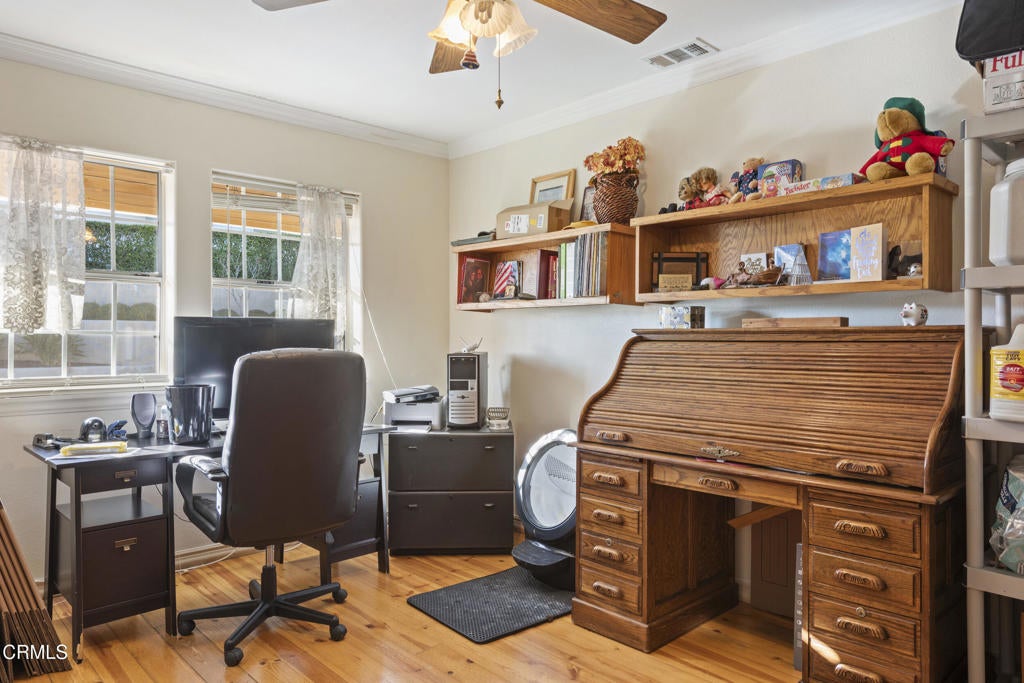 Camarillo, California, 93010, United States, 6 Bedrooms Bedrooms, ,4 BathroomsBathrooms,Residential,Active,1953410