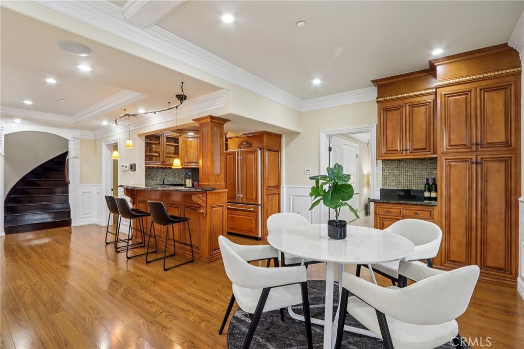 Arcadia, California, 91007, United States, 6 Bedrooms Bedrooms, ,7 BathroomsBathrooms,Residential,Active,2001357