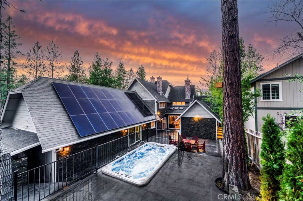 Big Bear Lake, California, 92315, United States, 4 Bedrooms Bedrooms, ,4 BathroomsBathrooms,Residential,Active,1999274