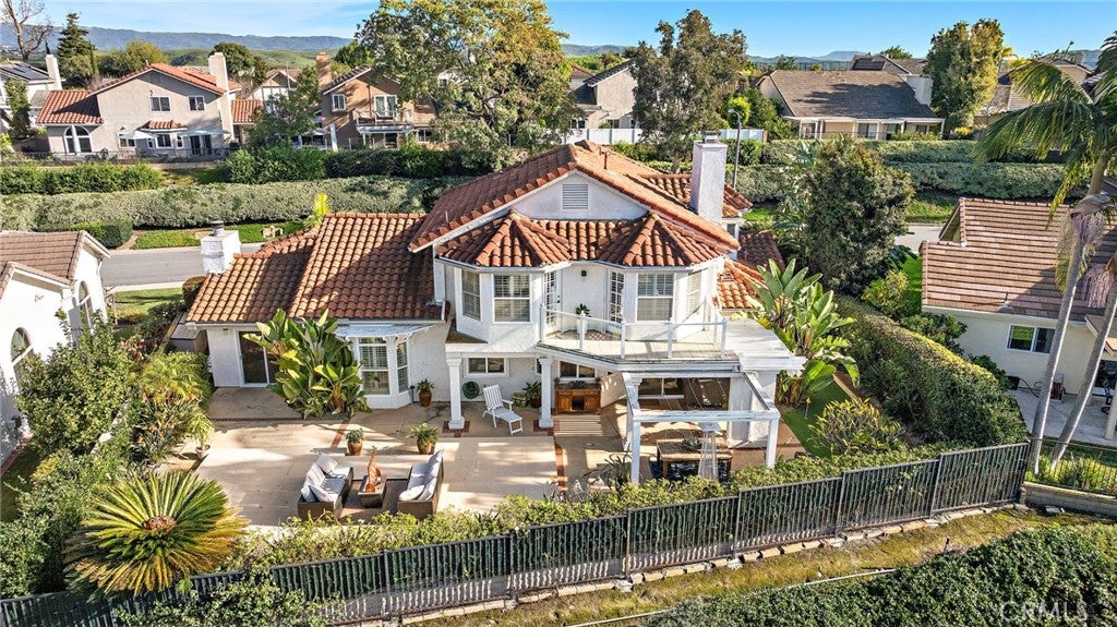 Laguna Niguel, California, 92677, United States, 5 Bedrooms Bedrooms, ,4 BathroomsBathrooms,Residential,Active,2010144