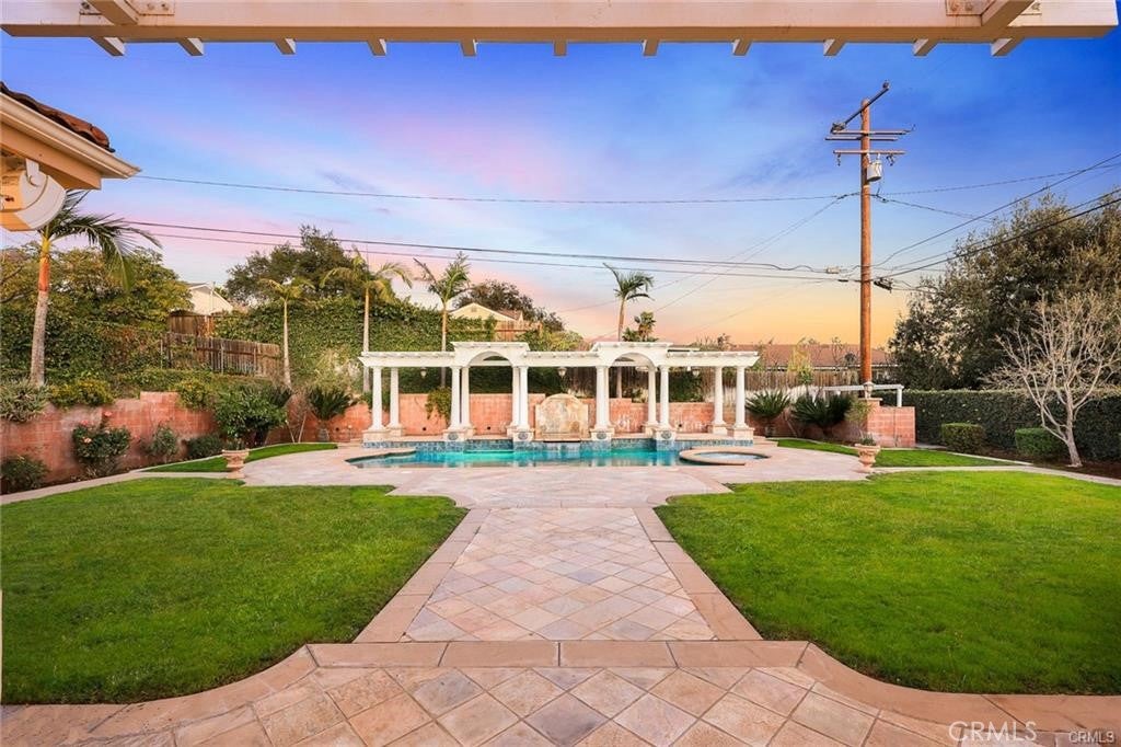 Arcadia, California, 91006, United States, 4 Bedrooms Bedrooms, ,4 BathroomsBathrooms,Residential,Active,1913958