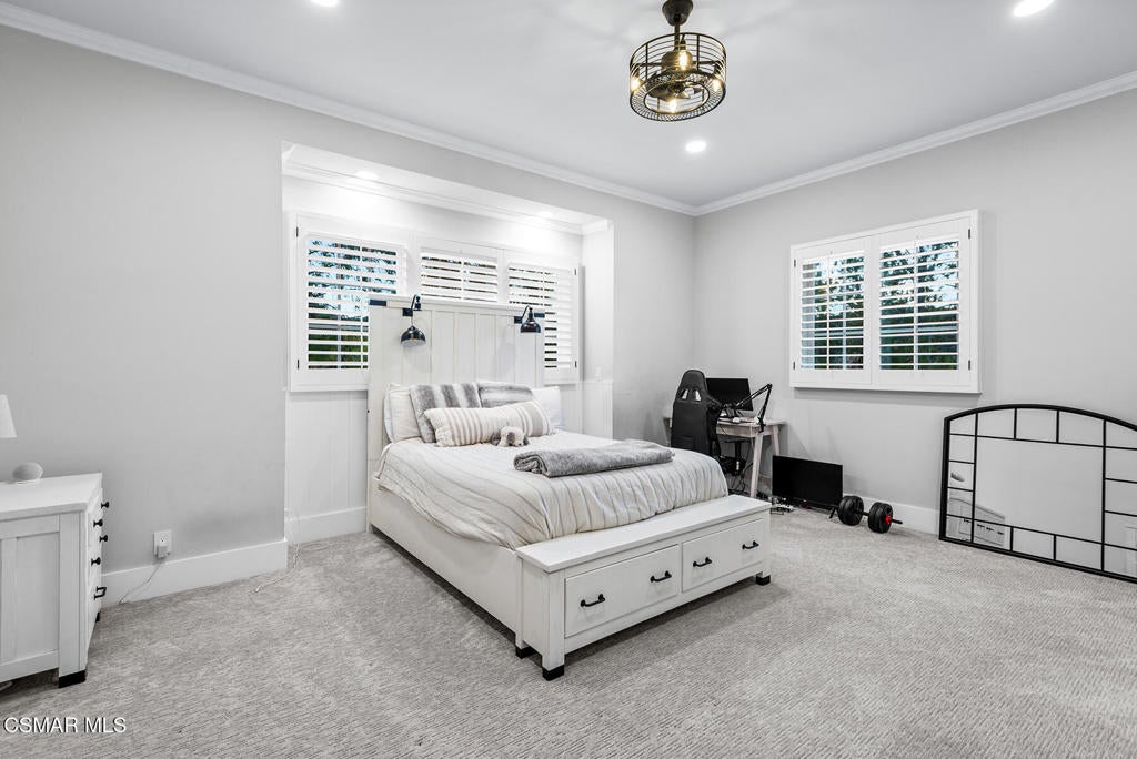 Agoura Hills, California, 91301, United States, 5 Bedrooms Bedrooms, ,7 BathroomsBathrooms,Residential,Pending,2006769