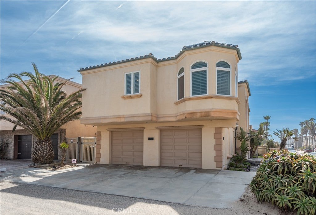 Oxnard, California, 93035, United States, 3 Bedrooms Bedrooms, ,3 BathroomsBathrooms,Residential,Active,2009405