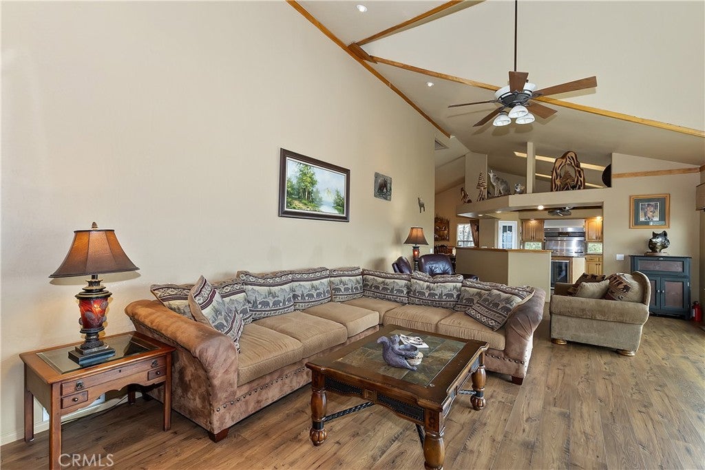 Lake Arrowhead, California, 92352, United States, ,5 BathroomsBathrooms,Residential,Active,1781875