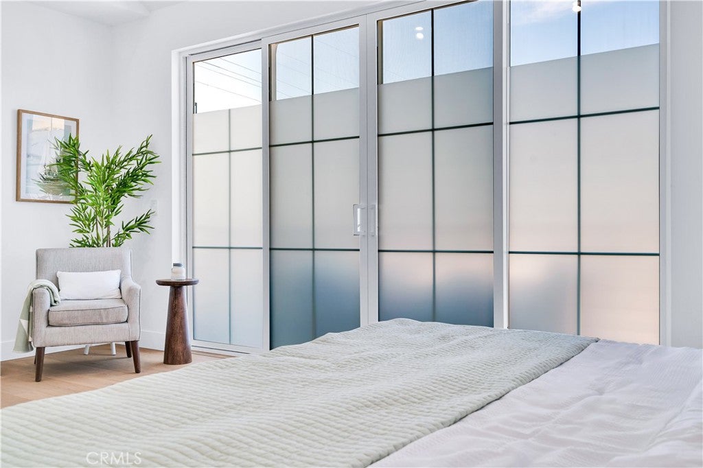 Redondo Beach, California, 90278, United States, 5 Bedrooms Bedrooms, ,5 BathroomsBathrooms,Residential,Active,2010192