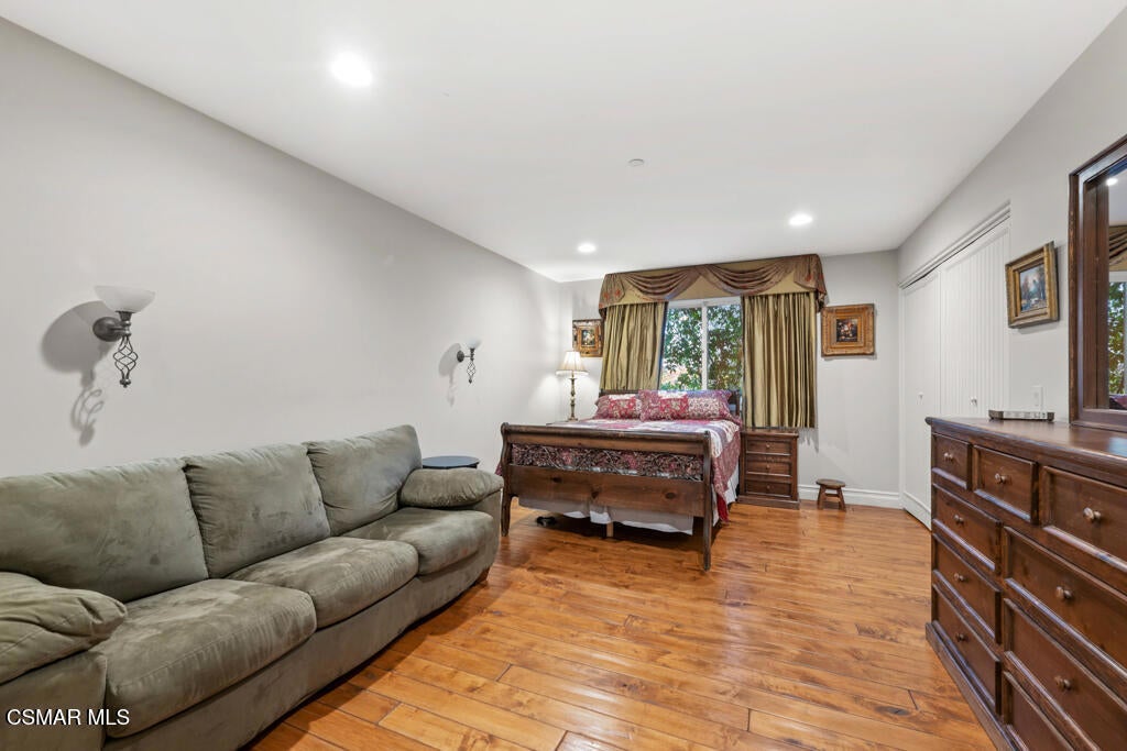 Simi Valley, California, 93065, United States, ,8 BathroomsBathrooms,Residential,Active,1755184