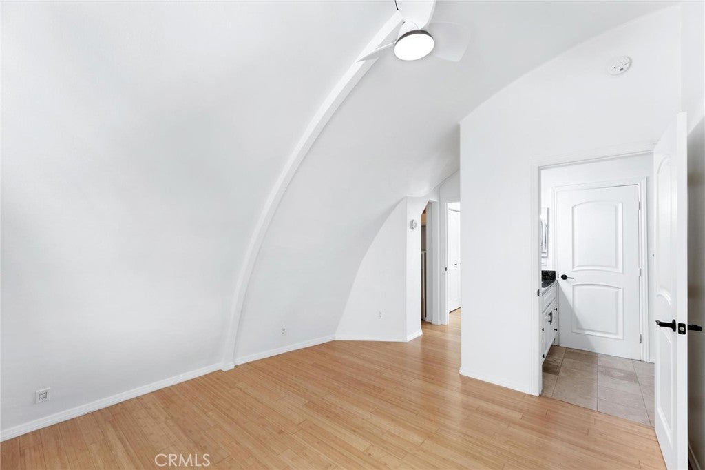 Chatsworth, California, 91311, United States, 4 Bedrooms Bedrooms, ,4 BathroomsBathrooms,Residential,Active,2011421