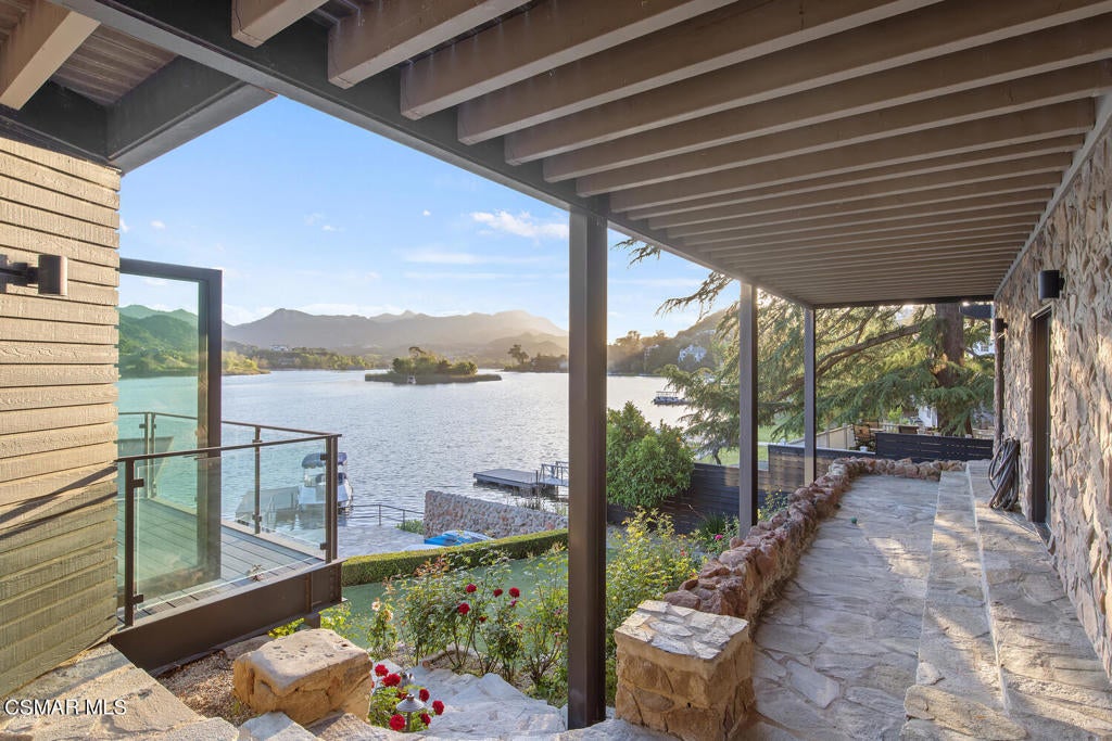 Lake Sherwood, California, 91361, United States, ,4 BathroomsBathrooms,Residential,Active,1820410
