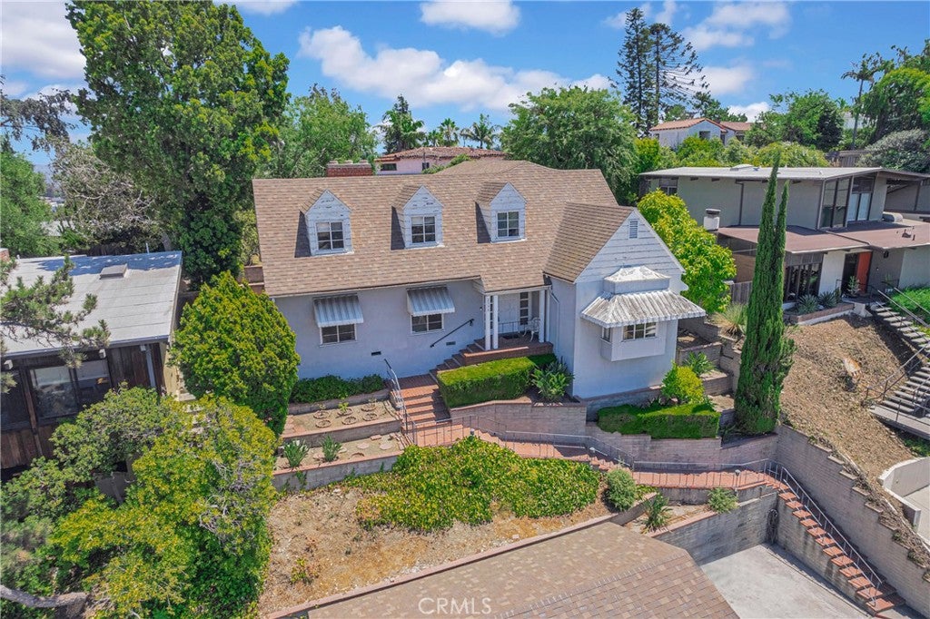 Los Angeles, California, 90039, United States, 4 Bedrooms Bedrooms, ,3 BathroomsBathrooms,Residential,Active,1892396