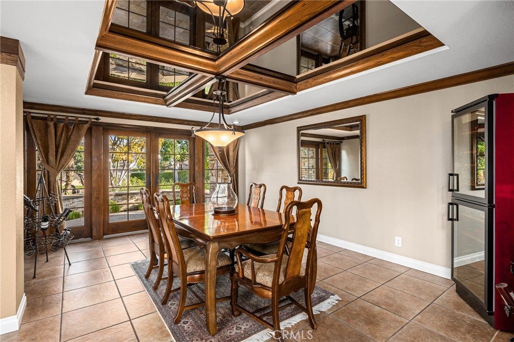 La Verne, California, 91750, United States, 3 Bedrooms Bedrooms, ,3 BathroomsBathrooms,Residential,Active,1963390