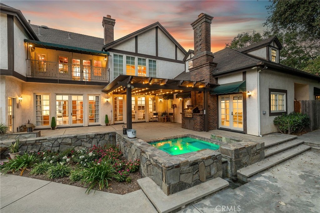 Glendora, California, 91741, United States, 8 Bedrooms Bedrooms, ,7 BathroomsBathrooms,Residential,Active,1900207