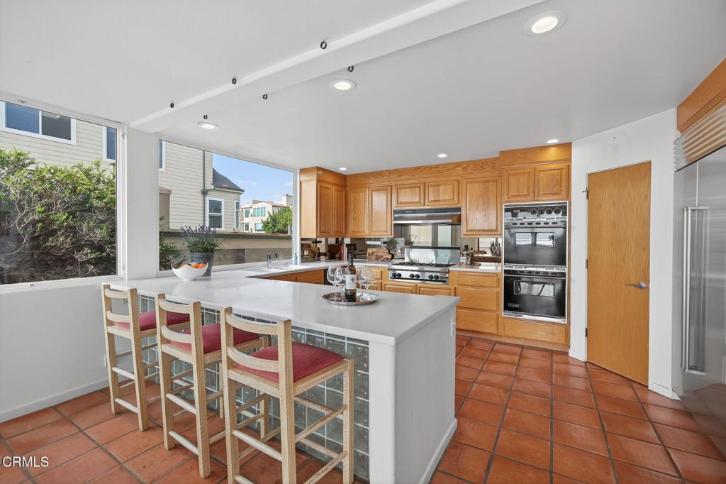 Oxnard, California, 93035, United States, 3 Bedrooms Bedrooms, ,3 BathroomsBathrooms,Residential,Active,1951816