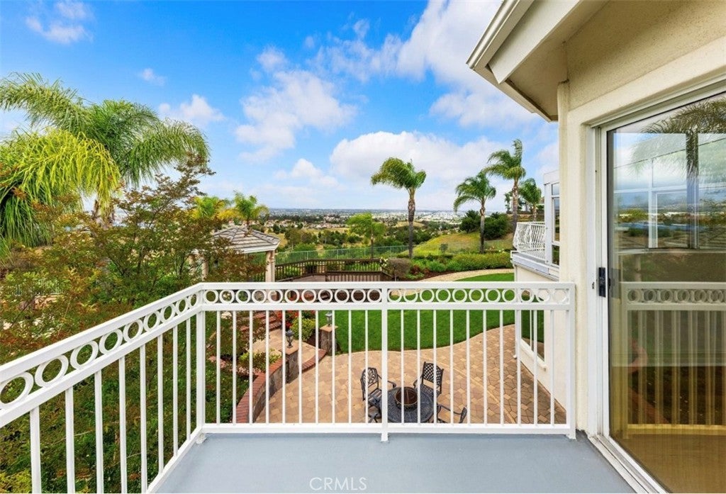 Chino Hills, California, 91709, United States, 5 Bedrooms Bedrooms, ,6 BathroomsBathrooms,Residential,Active,1986872