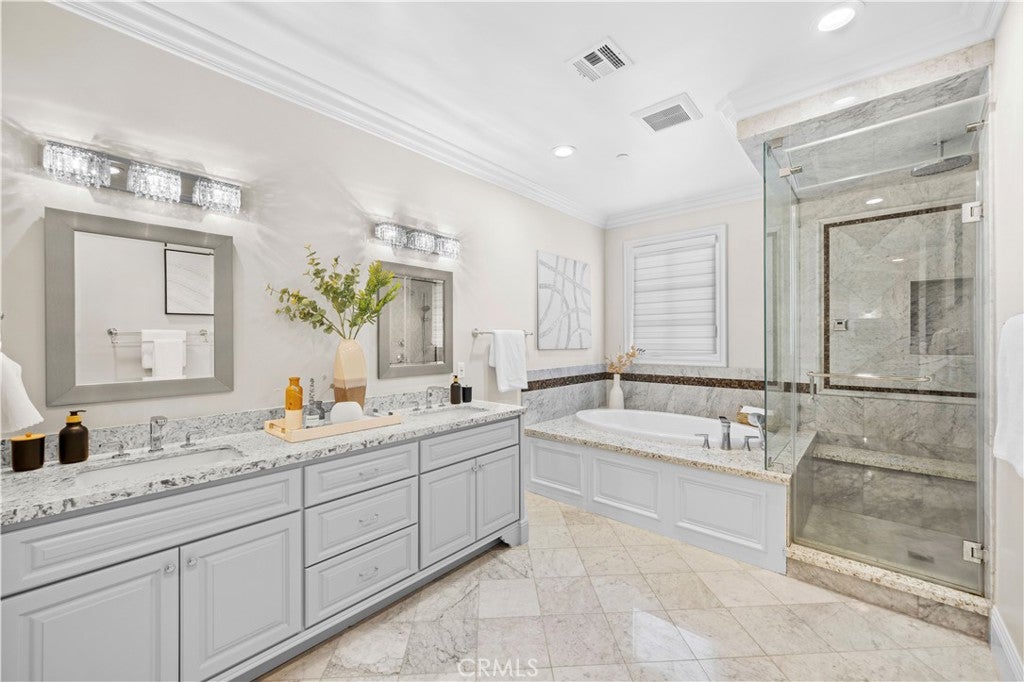 Arcadia, California, 91006, United States, 5 Bedrooms Bedrooms, ,7 BathroomsBathrooms,Residential,Active,1909900