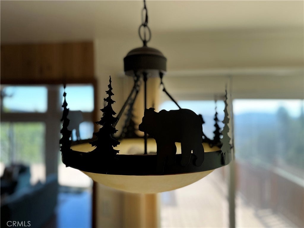 Lake Arrowhead, California, 92352, United States, 3 Bedrooms Bedrooms, ,3 BathroomsBathrooms,Residential,Active,1952988