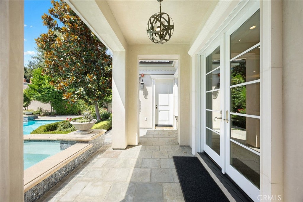 Arcadia, California, 91006, United States, 6 Bedrooms Bedrooms, ,8 BathroomsBathrooms,Residential,Active,1933891