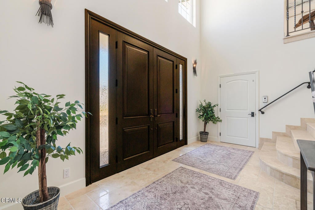 Oxnard, California, 93035, United States, 5 Bedrooms Bedrooms, ,6 BathroomsBathrooms,Residential,Contingent,1973330