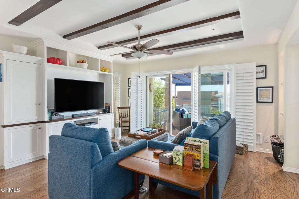 Ventura, California, 93001, United States, ,4 BathroomsBathrooms,Residential,Active,1853317