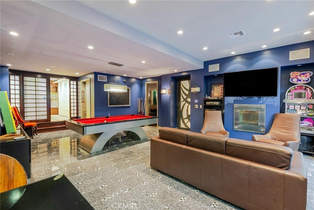 Valencia, California, 91381, United States, 7 Bedrooms Bedrooms, ,10 BathroomsBathrooms,Residential,Active,1959930