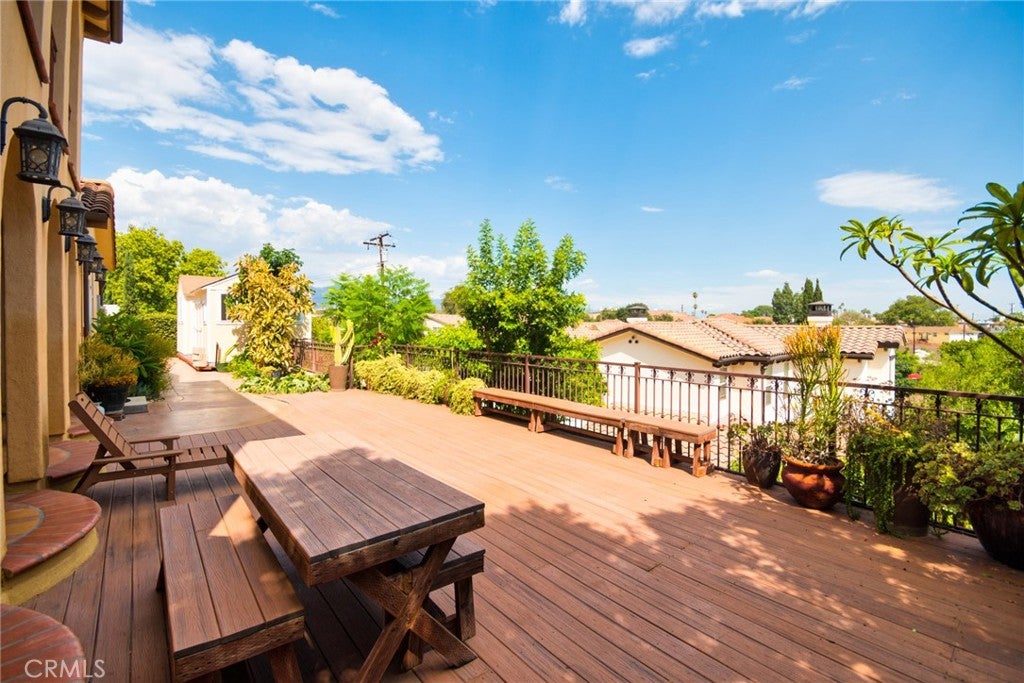 Alhambra, California, 91801, United States, 4 Bedrooms Bedrooms, ,4 BathroomsBathrooms,Residential,Active,1934800