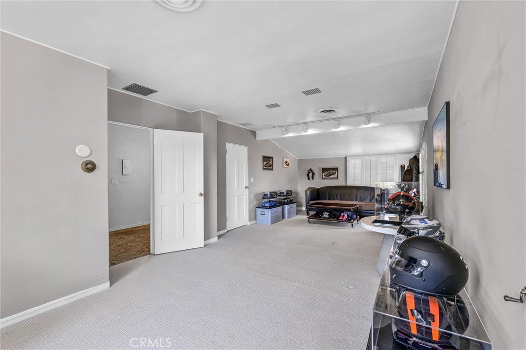 San Marino, California, 91108, United States, ,7 BathroomsBathrooms,Residential,Active,1765079