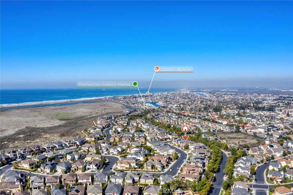 Huntington Beach, California, 92649, United States, 4 Bedrooms Bedrooms, ,4 BathroomsBathrooms,Residential,Active,1780402