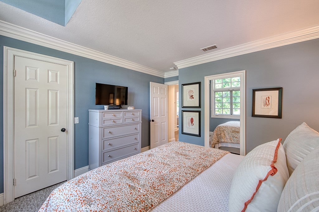 Trabuco Canyon, California, 92679, United States, 4 Bedrooms Bedrooms, ,4 BathroomsBathrooms,Residential,Active,1922516