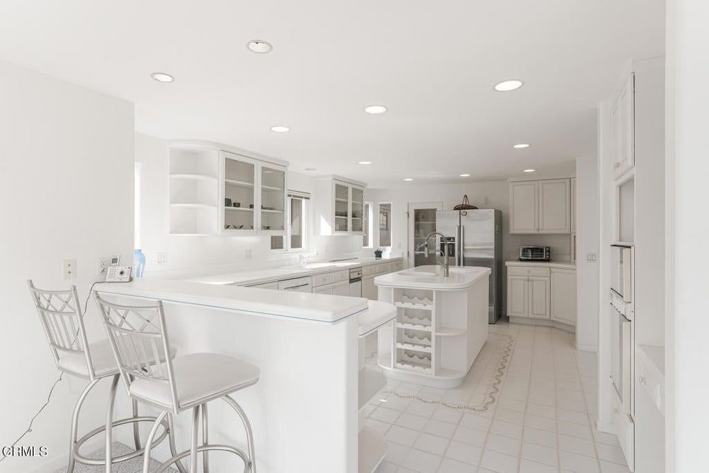 Oxnard, California, 93035, United States, ,4 BathroomsBathrooms,Residential,Active,1832335