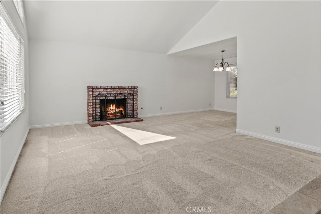 Fountain Valley, California, 92708, United States, 4 Bedrooms Bedrooms, ,3 BathroomsBathrooms,Residential,Active,1922326