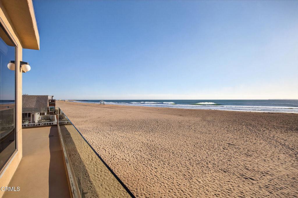 Oxnard, California, 93035, United States, 5 Bedrooms Bedrooms, ,5 BathroomsBathrooms,Residential,Active,2015816