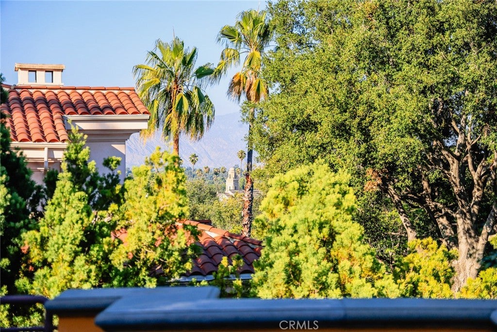 South Pasadena, California, 91030, United States, 4 Bedrooms Bedrooms, ,5 BathroomsBathrooms,Residential,Active,1968417