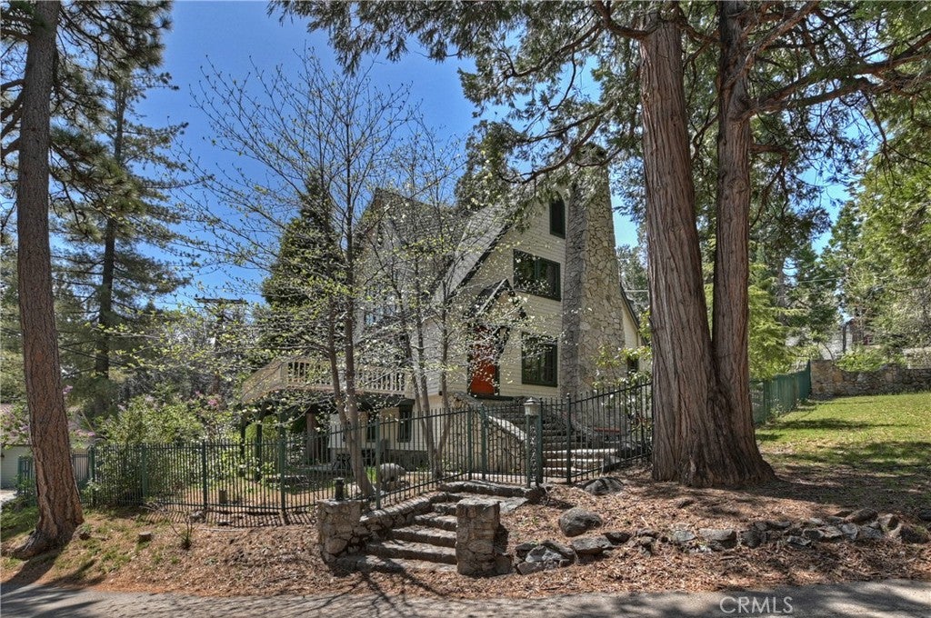 Lake Arrowhead, California, 92352, United States, ,4 BathroomsBathrooms,Residential,Active,1791398