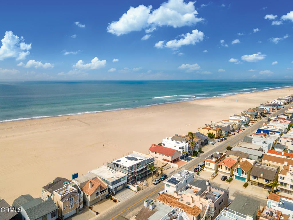 Oxnard, California, 93035, United States, 3 Bedrooms Bedrooms, ,3 BathroomsBathrooms,Residential,Active,1973527