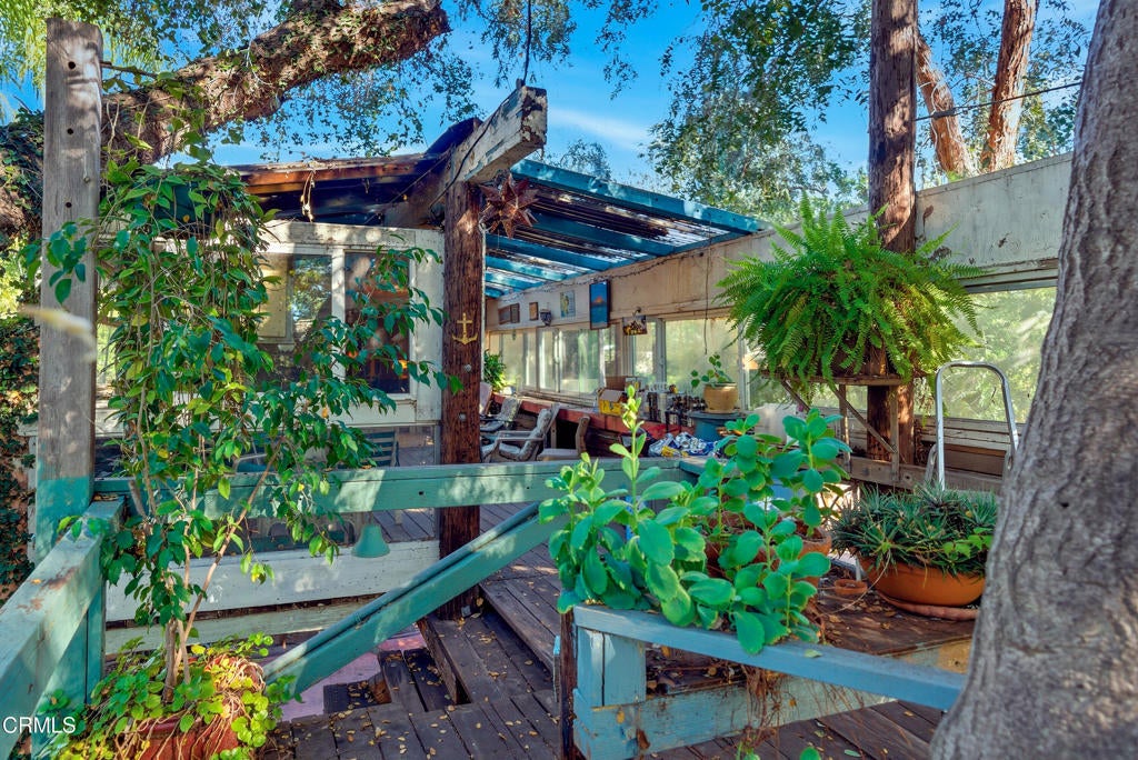 Ojai, California, 93023, United States, 6 Bedrooms Bedrooms, ,3 BathroomsBathrooms,Residential,Active,2007332